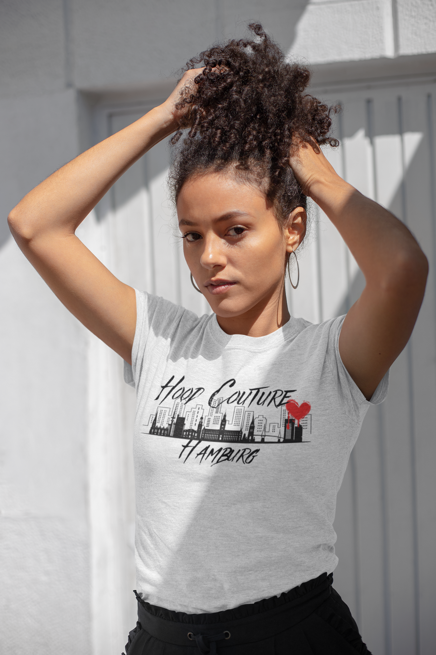 Classic Unisex T-Shirt "Hood Couture Hamburg"