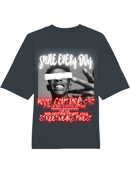 Oversized Unisex Premium T-Shirt "smile.designer1"