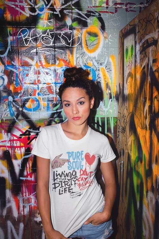 Classic Unisex T-Shirt "Living the dirty life"