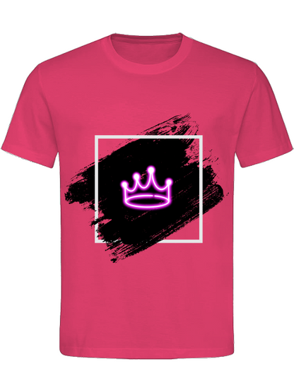 Classic Unisex T-Shirt "Queen"