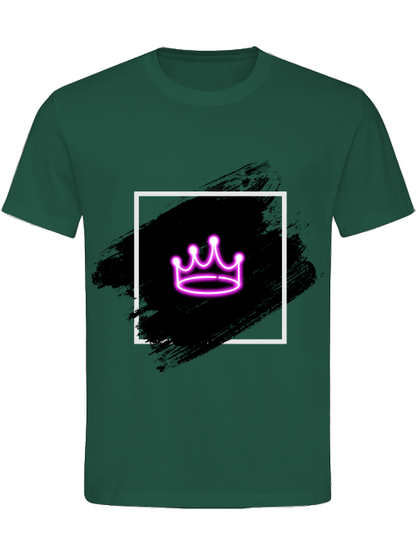 Classic Unisex T-Shirt "Queen"