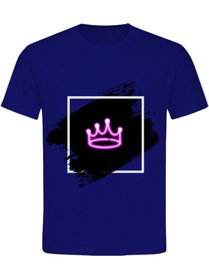 Classic Unisex T-Shirt "Queen"